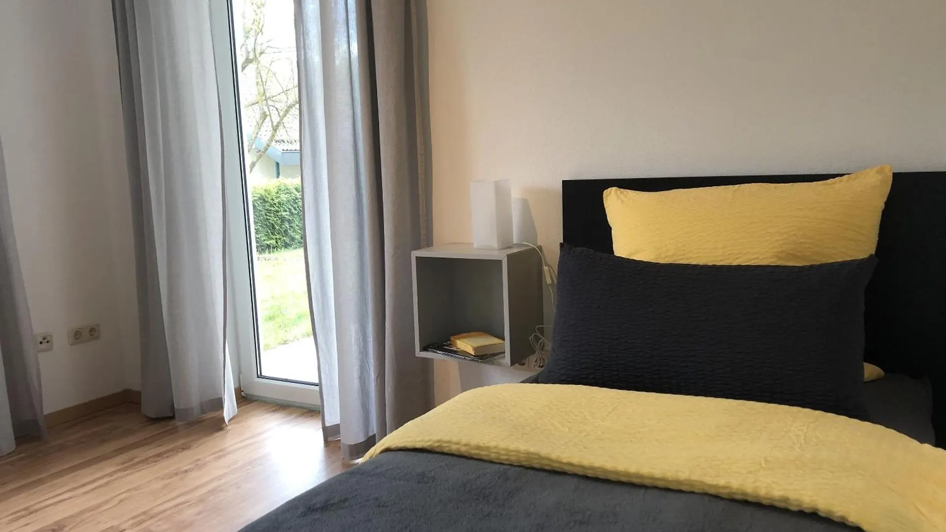 شقة Wohnung Am Kreuzberg Fuer 8 Personen Medlingen ألمانيا